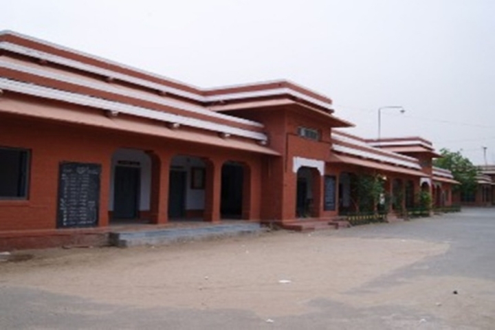 https://cache.careers360.mobi/media/colleges/social-media/media-gallery/22411/2019/6/13/Campus View of Government Maharani Sudarshan College for Women Bikaner_Campus-View.jpg